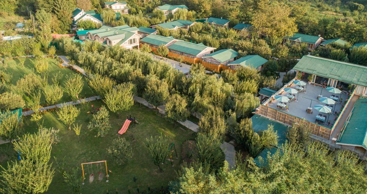 The Orchard Retreat & Spa Srīnagar Exteriör bild