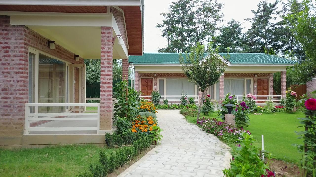 The Orchard Retreat & Spa Srīnagar Exteriör bild